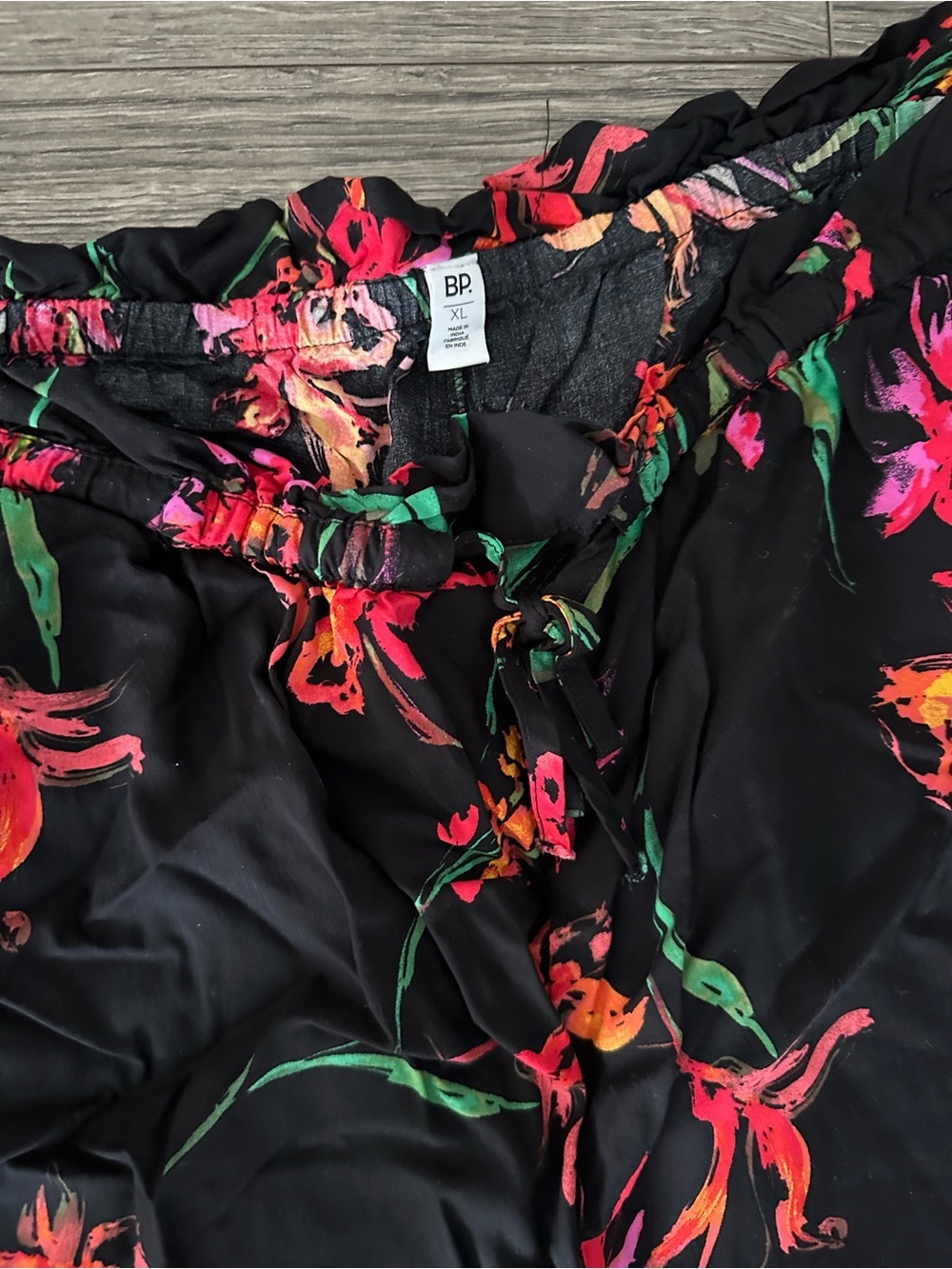 bp Black Wide-Leg Floral Pants with Pink and Orange Blooms - Picture 2 of 3